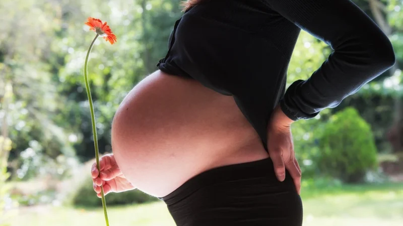 Życzenia dla kobiety w ciąży: krótkie, mądre i taktownie wspierające